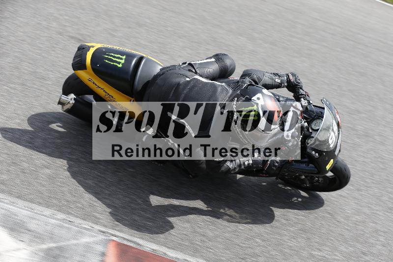 /Archiv-2024/29 12.06.2024 MOTO.CH Track Day ADR/Gruppe gelb/99